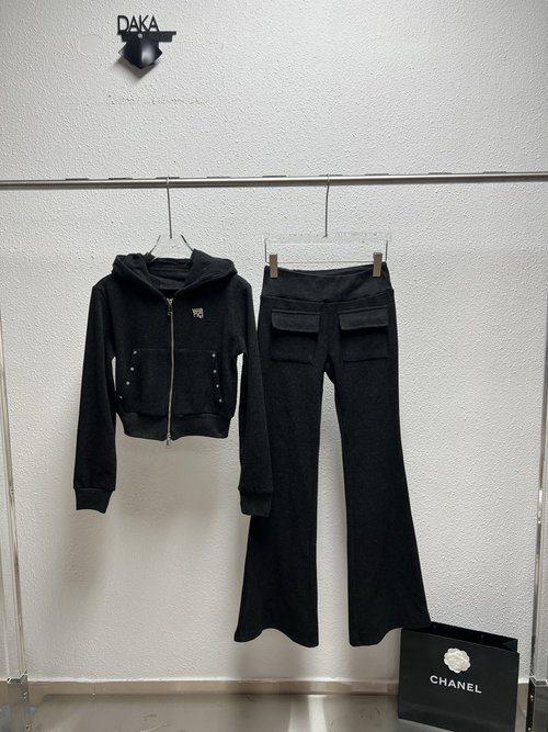 Alexander Wang Silver Fox Fur Lounge Set for Everyday Use