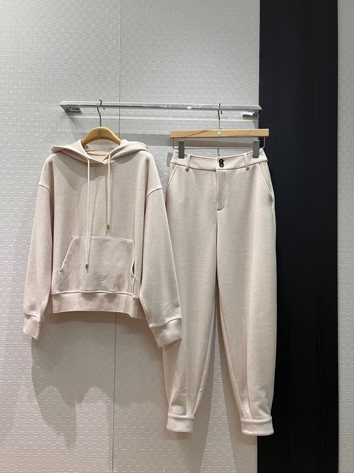 Loro Piana LP Loose Hoodie and Drawstring - Pants Set for Stylish Look