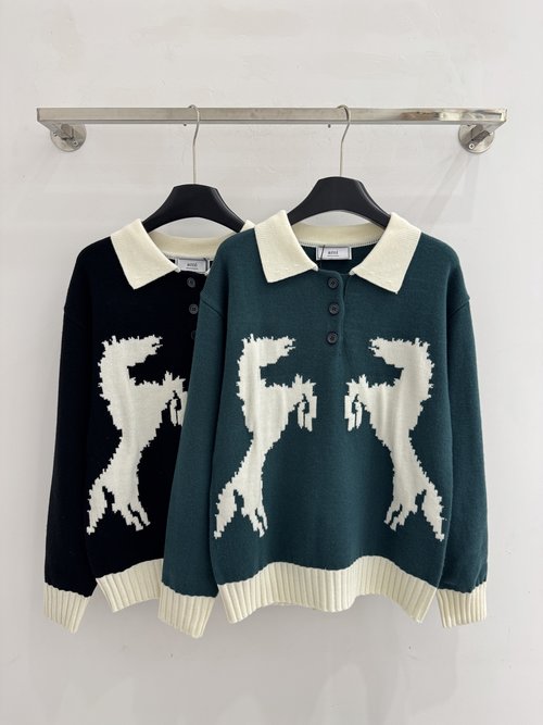 Ami Turn-Down Collar Knit Sweater with Double Horse Jacquard