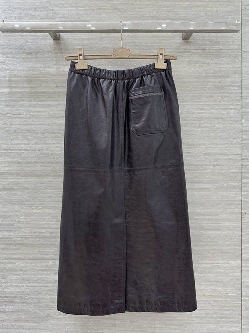 Brunello Cucinelli Exclusive Release: Classic A-Line Leather Skirt with Chain