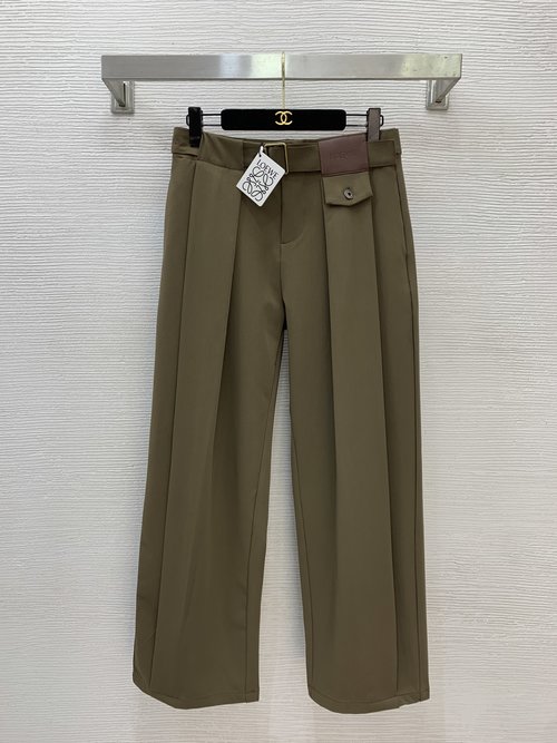 Loewe Loose Leather-decorated Commuter Trousers in Black & Green