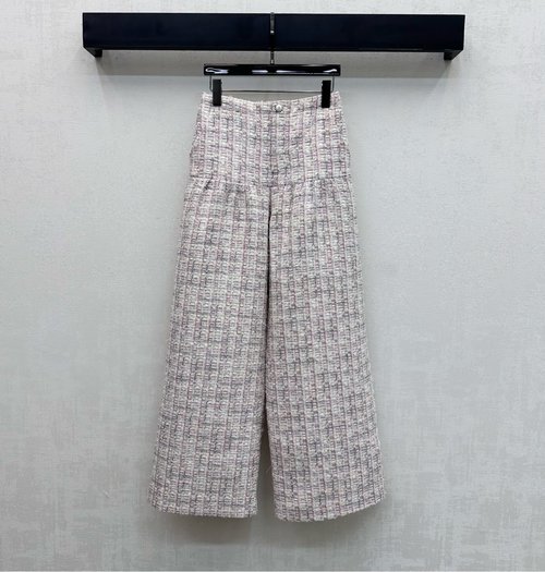 Chanel Customized Wool Blend Wide-Leg Pants with Double C Logo