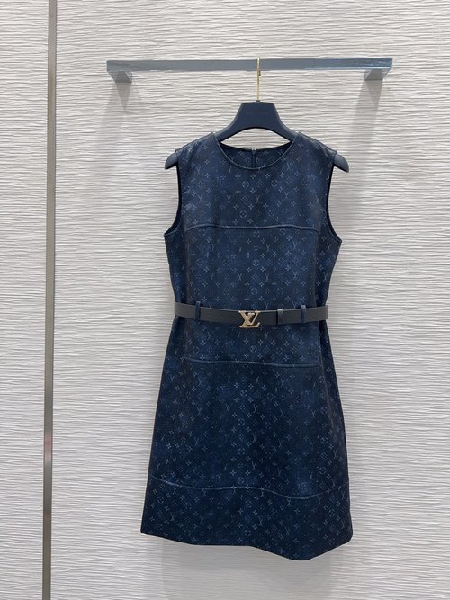Louis Vuitton Early Spring Dark Floral Sleeveless Waist Dress