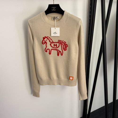 Hermes Cute Pony Embroidery Wool Knit Pullover in Apricot & Red