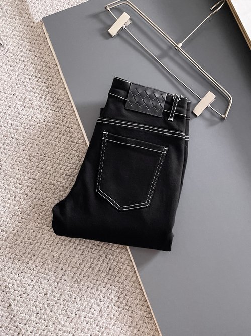 Bottega Veneta Premium Jeans with High - Elastic & Breathable Fabric