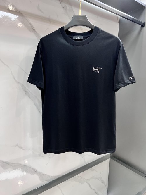 ArcTeryx Simple and Stylish Short Sleeve Shirt with Classic Logo