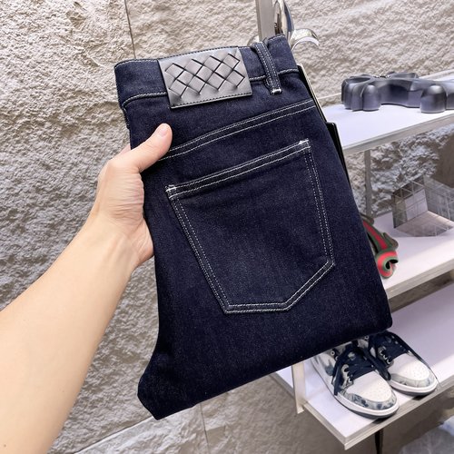 Bottega Veneta Premium Jeans with High - Elastic & Breathable Fabric