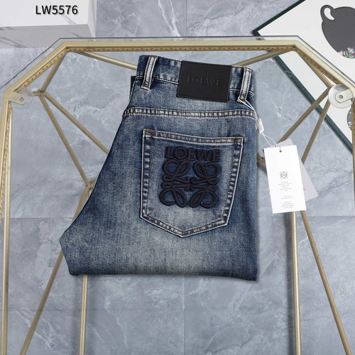 Loewe Business Jeans for a Slimming Look