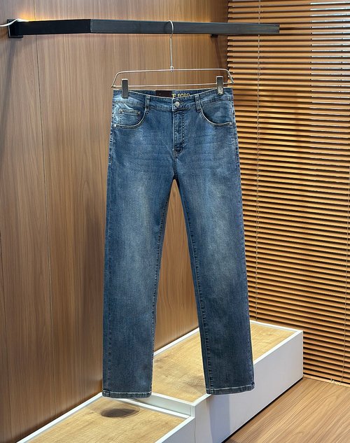 Tom Ford Pure-Style and High-Comfort Premium Denim Jeans