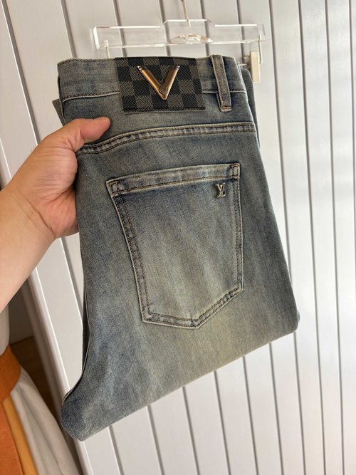 Louis Vuitton Premium Jeans with Soft Handfeel and Good Fit