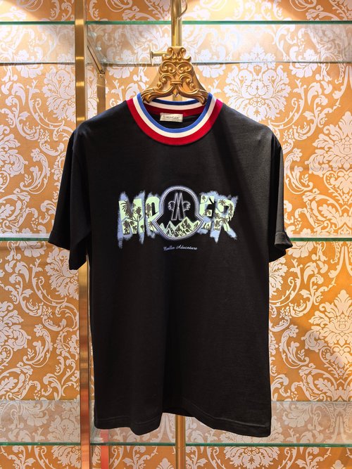 Moncler Comfortable Printed Logo T-Shirt in Black and White