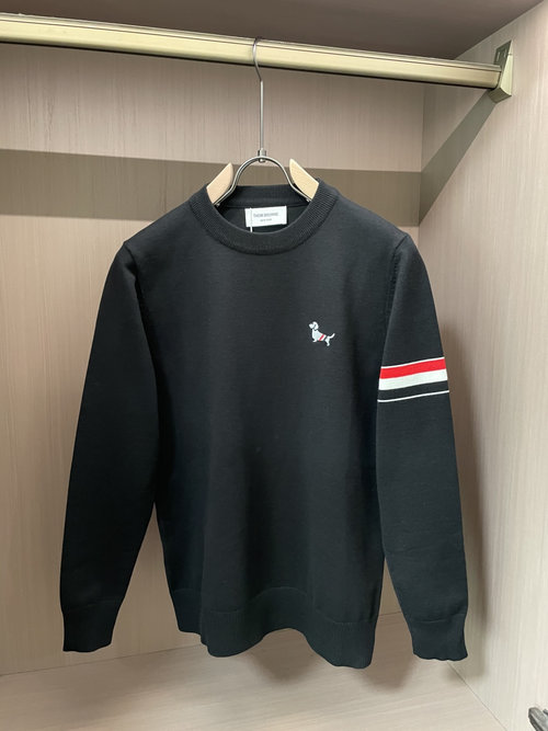 Thom Browne Fashionable Classic Knitted Sweater with Brand Accents