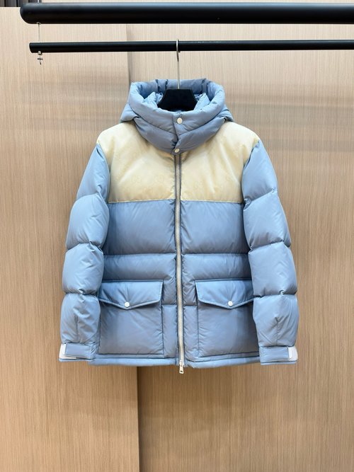 Gucci High-Density Nylon Down Coat with Classic GG Motif