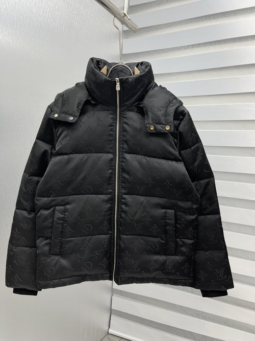 Louis Vuitton Premium 90% Down Feather Jacket with Logo