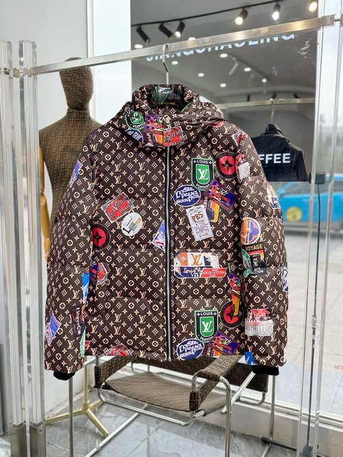 Louis Vuitton 90% Down - filled Jackets with Logo, Puffy and Warm