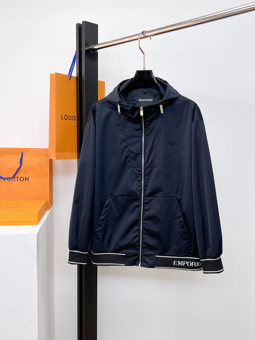 Armani Pre-sale Jacket: High Breathability, Perfect Fit