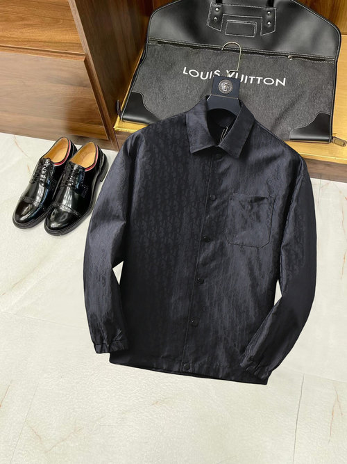 Dior Premium Jacket with Breathable Fabric and Nice Fit