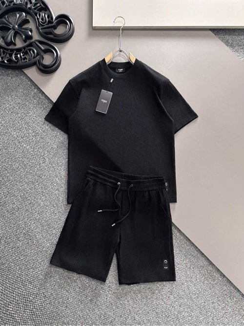 Fendi Customized Cotton T-Shirt and Shorts Set