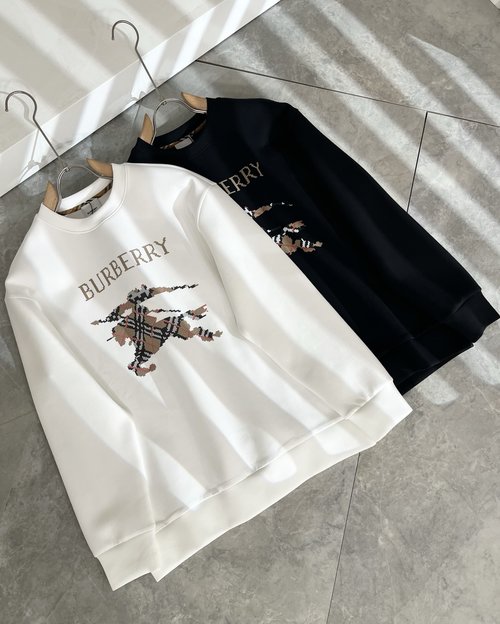 Burberry Cotton Round Neck Sweatshirt for Casual Wear