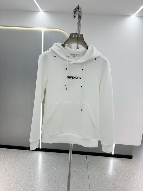Givenchy Stylishly Designed Embroidered Sweatshirt