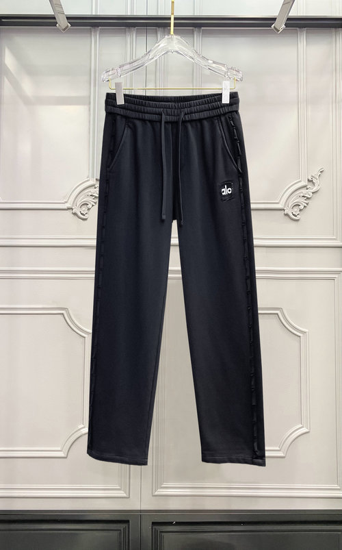 Loewe Classic Logo Casual Pants with Great Comfort