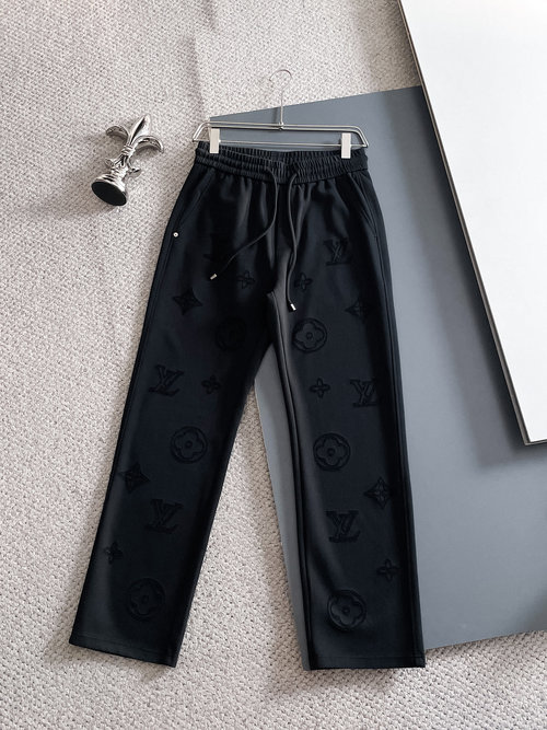 Louis Vuitton Classic Logo Casual Trousers with Great Comfort