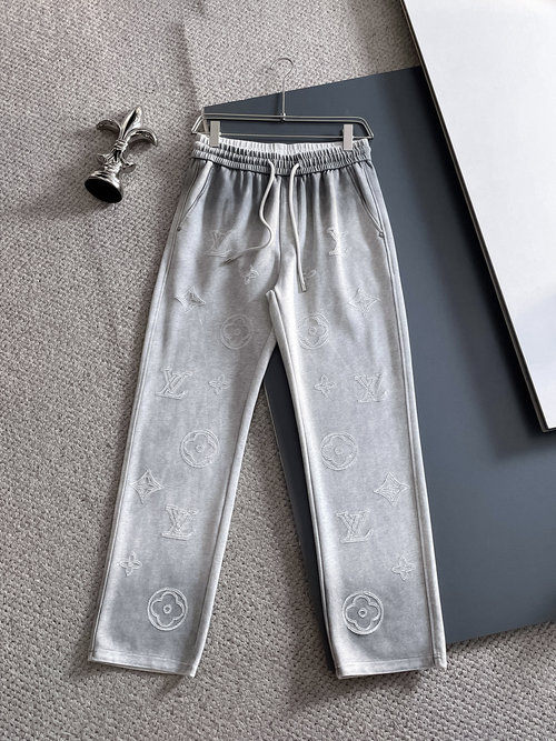 Louis Vuitton Classic Logo Casual Trousers with Great Comfort