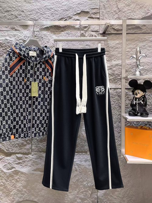 Loewe Classic Logo Comfortable Casual Pants