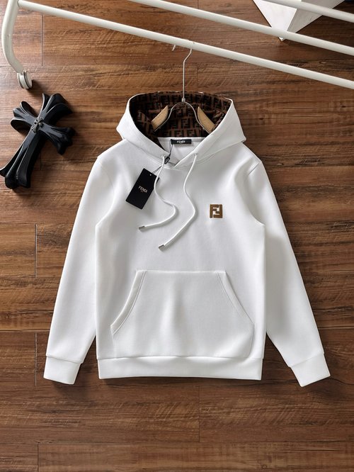 Fendi Stylish Unisex Hoodie with Logo in Premium Cotton