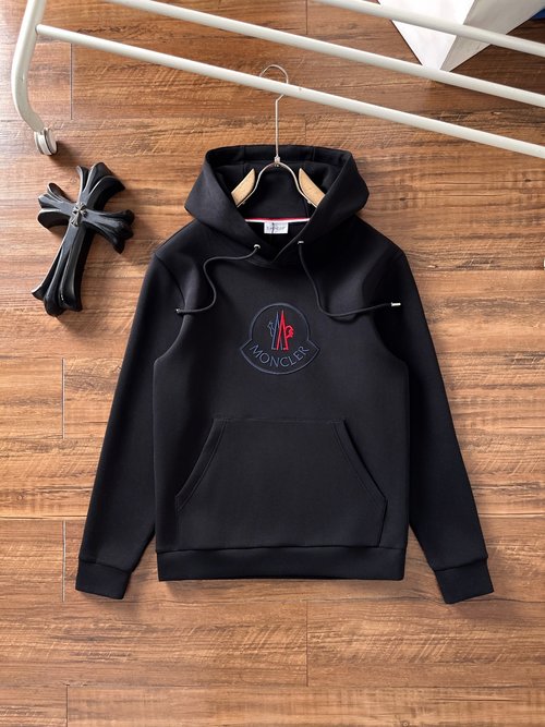 Moncler Stylish Unisex Hoodie with Logo in Premium Cotton