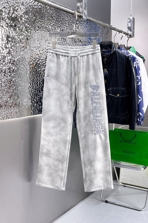 Balenciaga New Arrival Casual Pants with High Visibility and Comfort