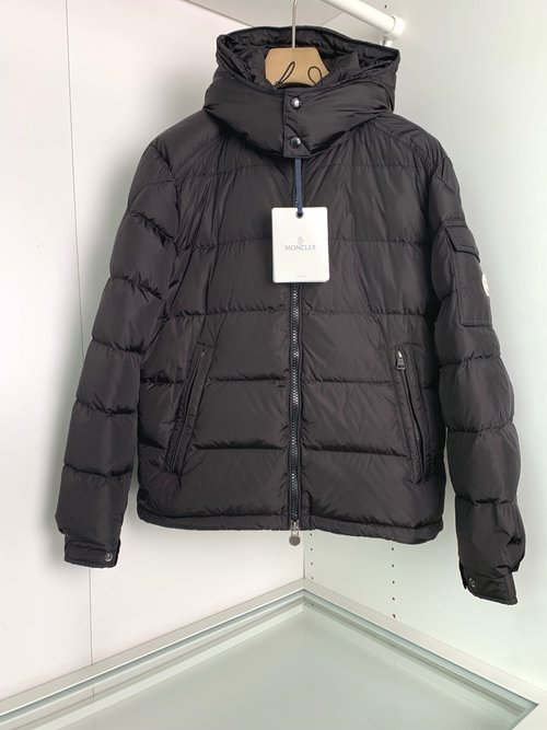 Moncler Down Jacket with Detachable Hood and Premium Fabric