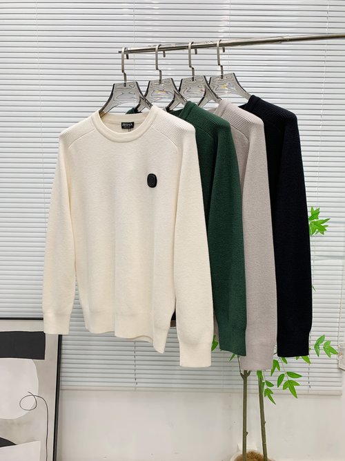 Zegna High-Quality Wool Blend Knit Sweater Adorned with Logo