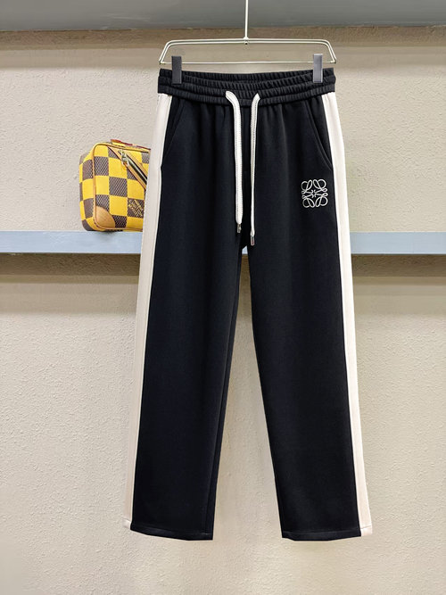 Loewe Comfortable casual pants with classic logo