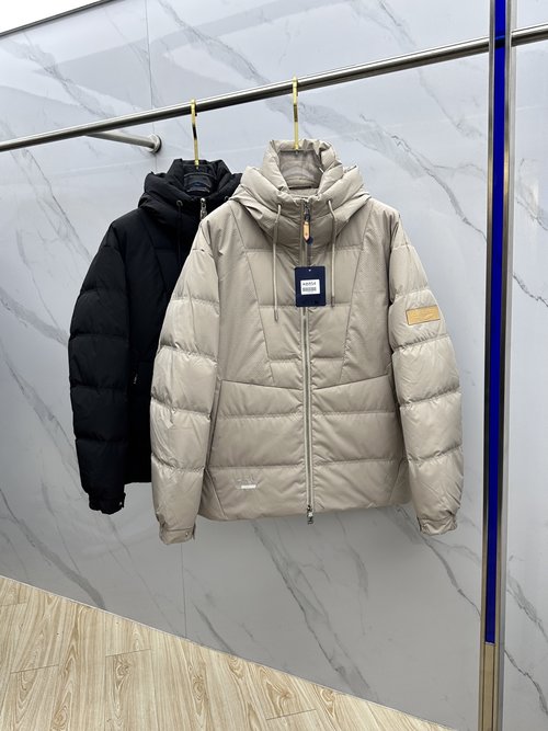 Louis Vuitton Fashionable Casual Down Jacket with Jacquard Fabric