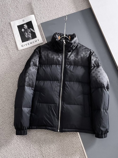 Louis Vuitton Premium 90% Down Padded Jacket with Logo and Color Block