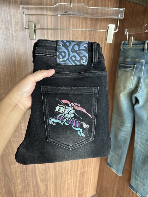 Fendi Soft Jeans with Luxury Leather Waist Tag