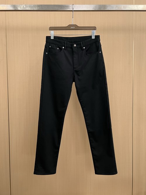 Loro Piana Winter Thick Black Jeans with Soft Fabric