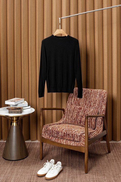 Zegna Classic Round-neck 100% Wool Sweater in Black & Apricot