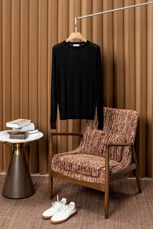 Brunello Cucinelli Classic Round-Neck Pure Wool Sweater for Comfort