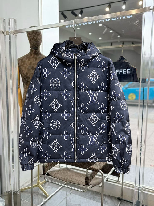 Louis Vuitton Premium 90% Down Jacket with Logo