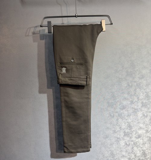 Burberry Comfortable and Stylish Straight-Leg Casual Pants