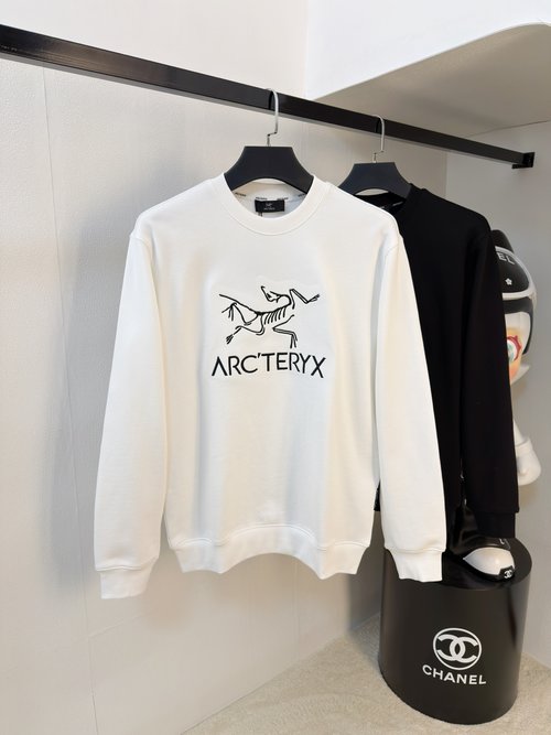 ArcTeryx Top-Tier Embroidered Crewneck Sweater