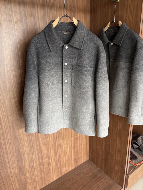 Fendi Elegant Herringbone Wool-Cashmere Blend Coat