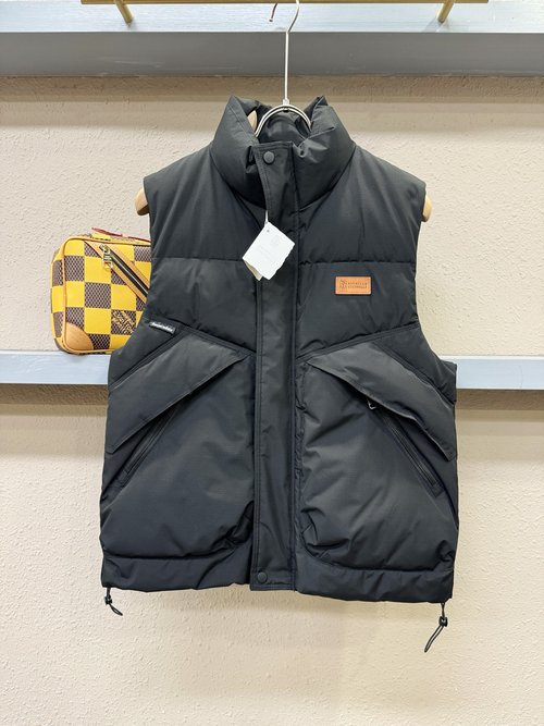 Brunello Cucinelli Stylish Down Vest for Comfort