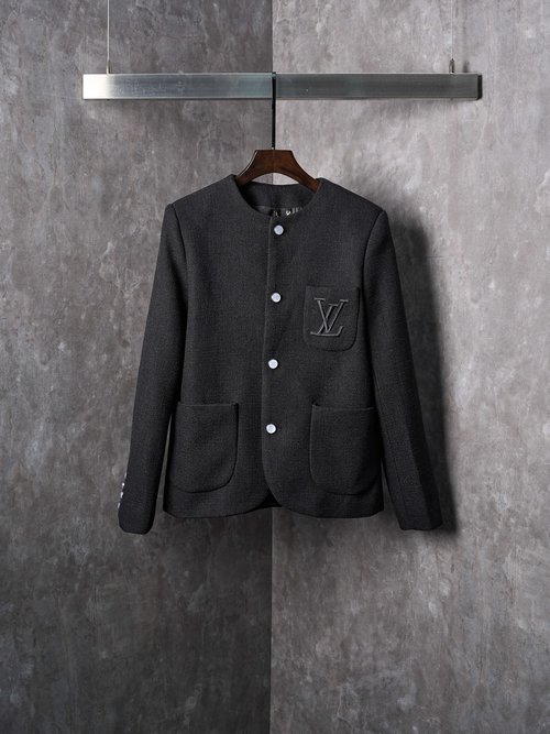 Louis Vuitton Embroidered Pocket Knit Jacket with High - end Fabric