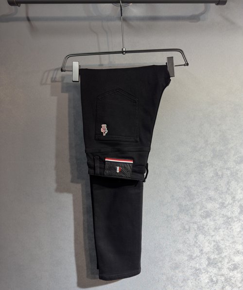 Moncler Soft Jeans Made from Premium Cotton