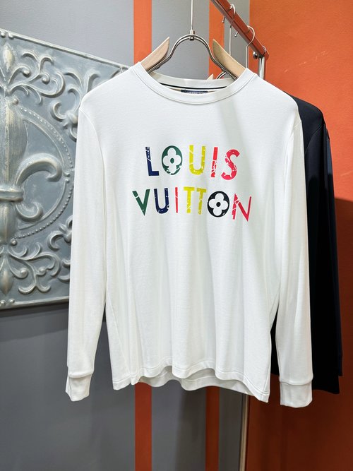 Louis Vuitton Classic Logo Long-sleeved T-shirt, Soft and Breathable