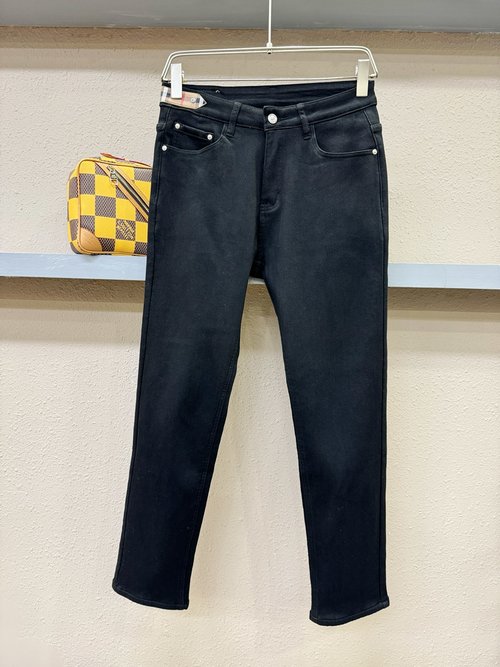 Burberry Warm and Authentic Jeans for You
