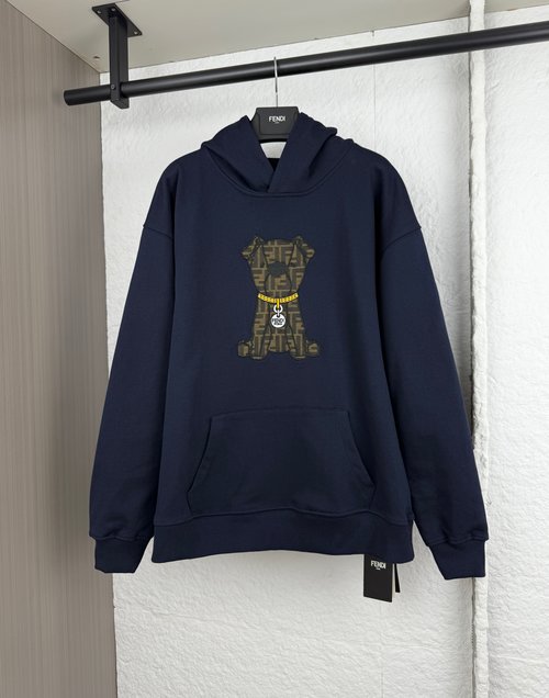 Fendi Fendi Dog Patch Embroidered Hooded Sweatshirt